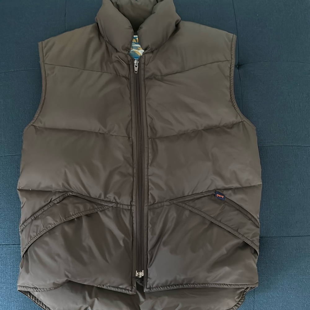 Vintage Antler quilted puffer down vest, dark brown color